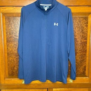 Under armor men’s XL loose heat gear, navy 1/4 zip, Barely worn, like new, great